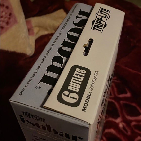 🆕 Surge Protector Tripp Lite - ISOBAR8ULTRA 8 AC Outlets 12 ft. Over $120 MSRP - Picture 7 of 7